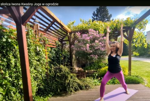 Joga w ogrodzie
