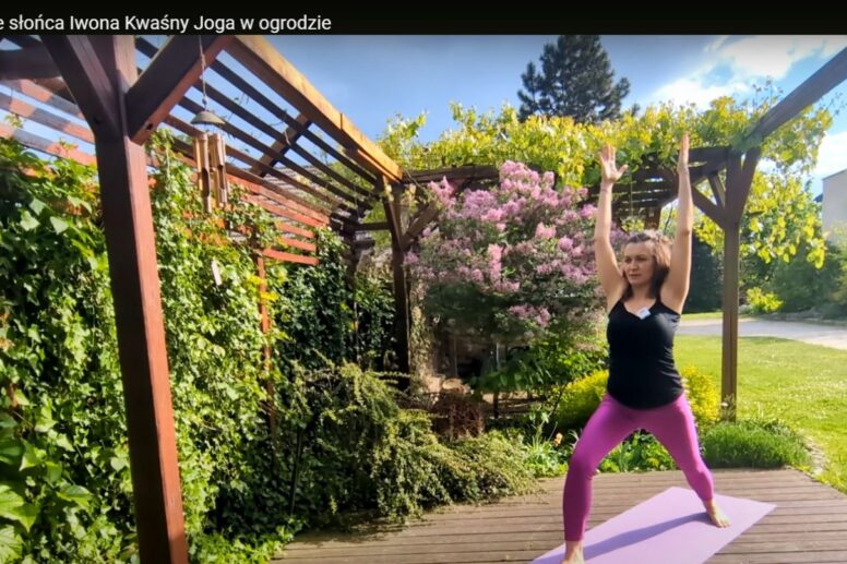 Joga w ogrodzie